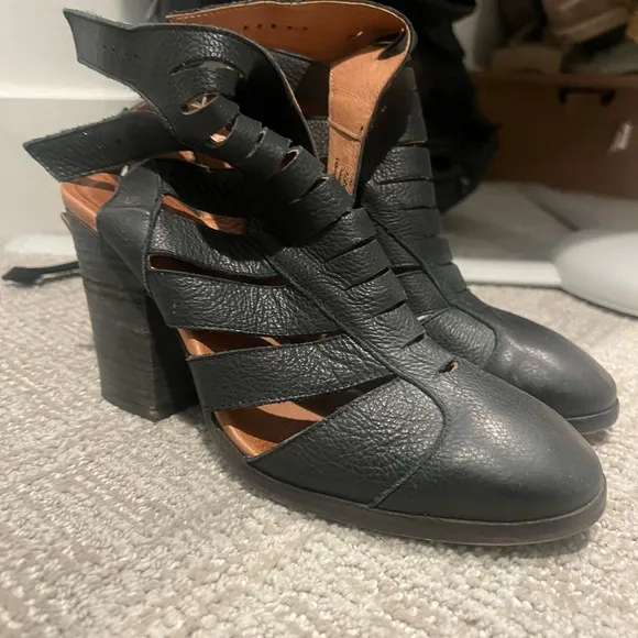 Free people Hayes boot Black Heeled Sandals