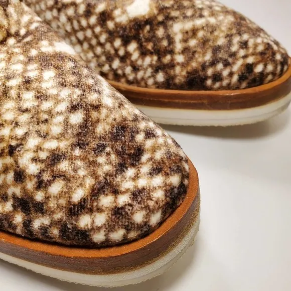 Free People Snake Eyes Brown Velvet Platform Slip On Loafers, sz 39