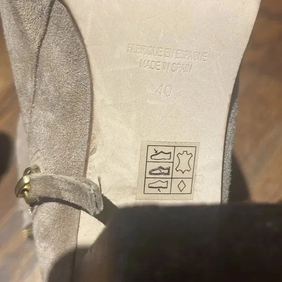 Free People tan suede boots. Size 40. Preloved, great condition.