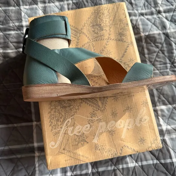 Free People Vale Strappy Boot Sandal Marine Blue NIB Sz 36 (5.5-6) Ret $168
