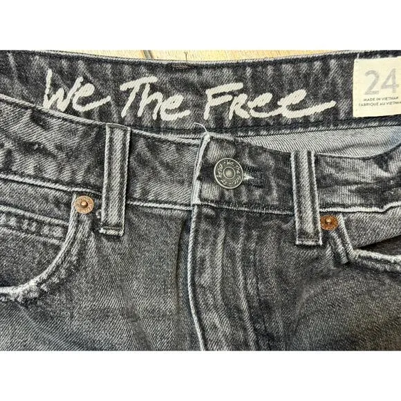 Free People We The Free Bailey Black Acid Wash Denim Mini Skirt Sz 24 Frayed Hem