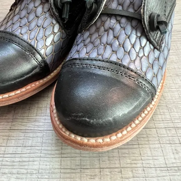 FREEBIRD Malena Womens Size 7 Oxford Mule Navy Blue Leather Slip On Loafers