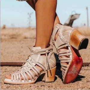 Freebird Women's Wazee Cream Strappy Heeled Bootie/ Sandals, NWOB, size 10