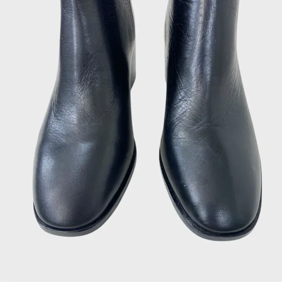Frye Black Leather Back Zip Ankle Booties Size 7