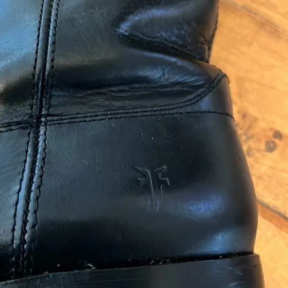 FRYE black leather riding boots, size 6.5, good condition