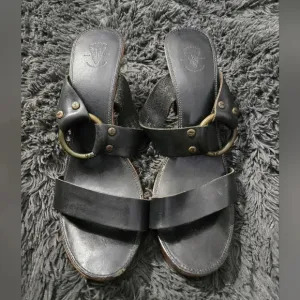 Frye | Black Leather Sophie Ring Slide Sandals Sz 8.5