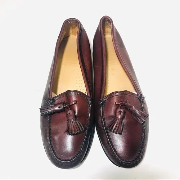 Frye brown tassel leather loafers    Size 9W