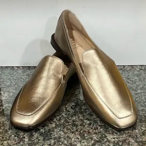 Frye Claire Venetian Leather Slip-On Loafers 6 M Lunar Metallic light gold NEW