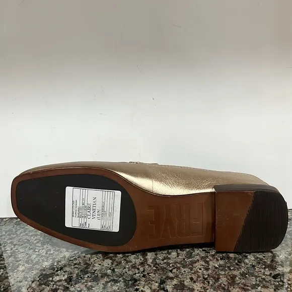 Frye Claire Venetian Leather Slip-On Loafers 6 M Lunar Metallic light gold NEW