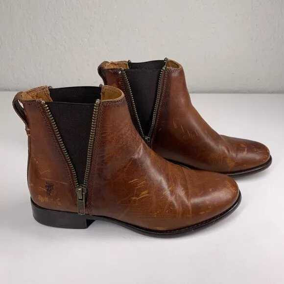 FRYE Cognac Brown Leather Carly Zip Chelsea‎ Boots Size 6