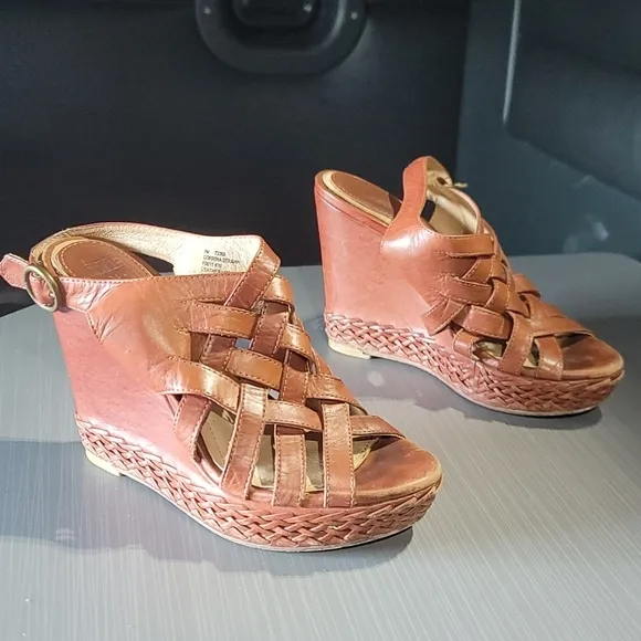 Frye Corrina Strappy Wedge Brown 73366 Leather Women’s Size‎ 7M EUC