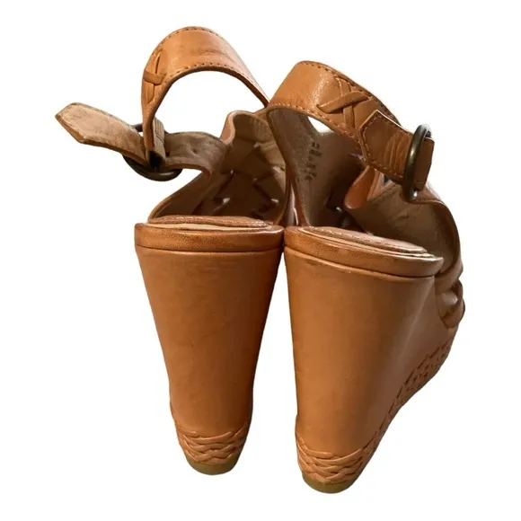 Frye Corrina Strappy Wedge Sandals Size 8.5