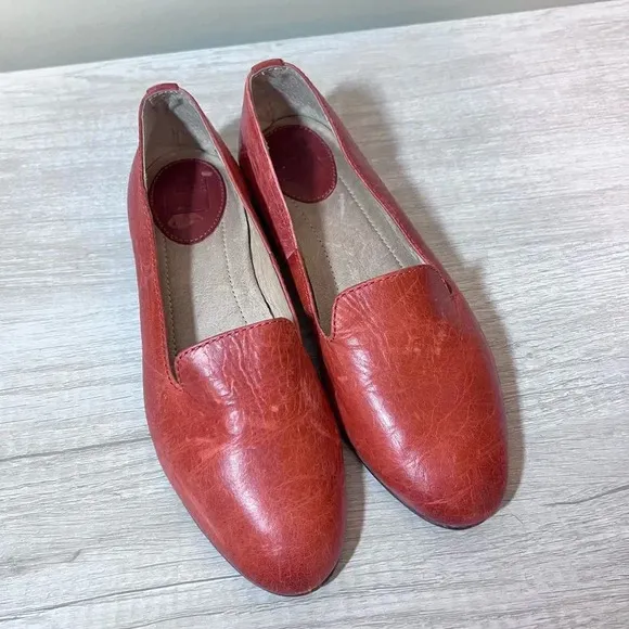 Frye Grace Venetian Leather Slip On Loafers Size 7.5