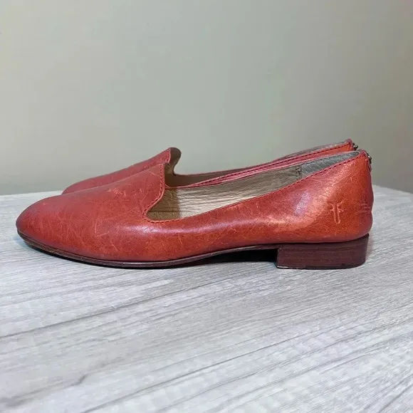 Frye Grace Venetian Leather Slip On Loafers Size 7.5