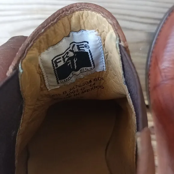 Frye Jackie Gore Stretch Ankle Boots in Cognac/brown size 5.5