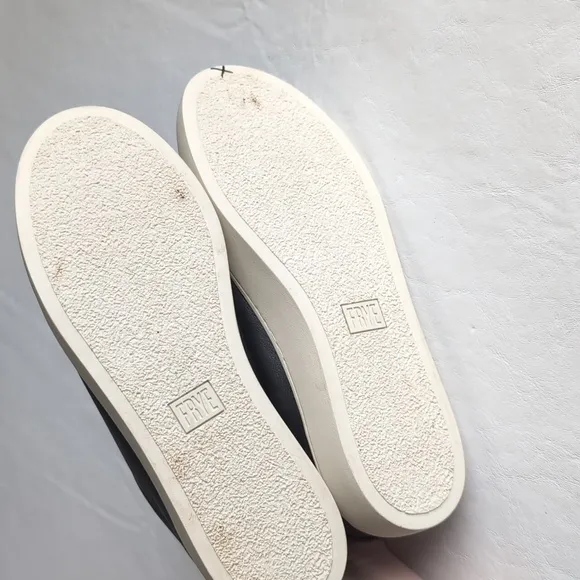 FRYE Lena Zip Slip On Leather Low Sneakers Women's Size 8.5