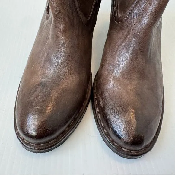 Frye Lucinda Scrunch stretch shin high boots size 7 brown heeled