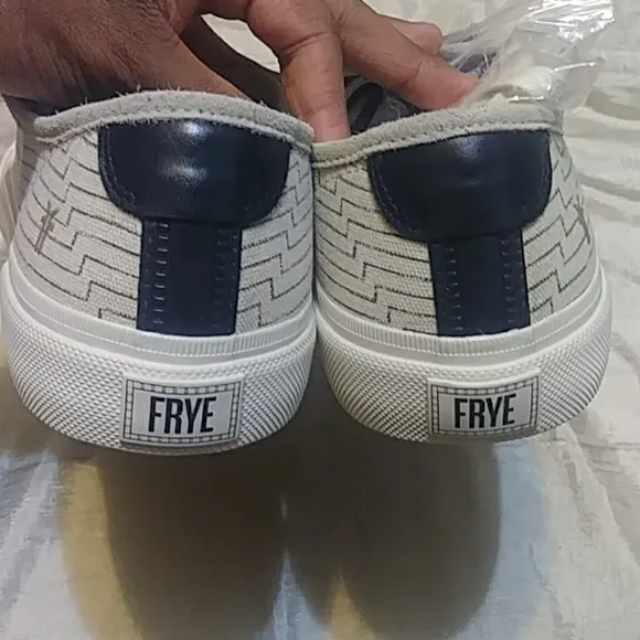 Frye Ludlow Canvas Print Sneakers