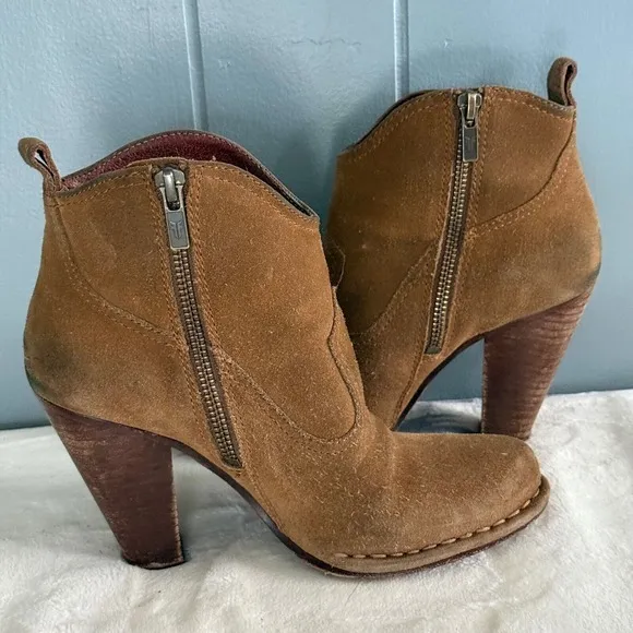 Frye Madeline Brown Suede Boots 6.5M Western Boho Chic Festival Short Booties