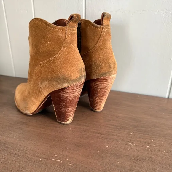 Frye Madeline Brown Suede Boots 6.5M Western Boho Chic Festival Short Booties