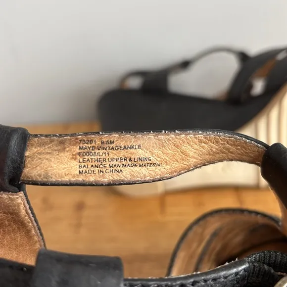 Frye Maye Vintage Ankle Buckle Black Leather Wedge Sandals with T-Strap