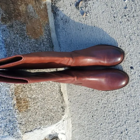 Frye Melissa Button 2 Riding Boots in Redwood Extended Calf Size 8 B