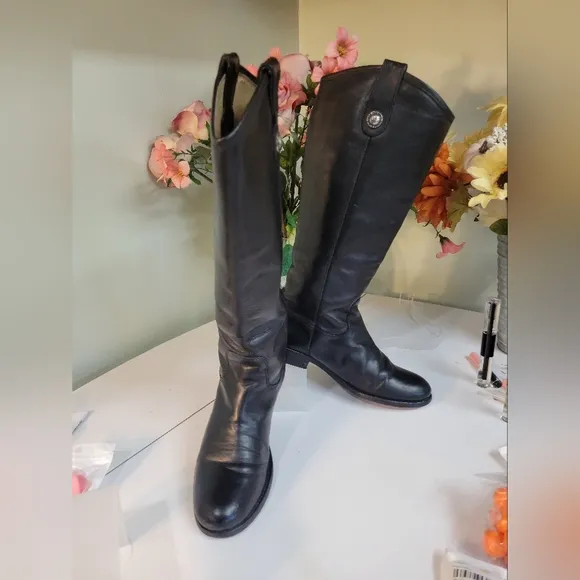 Frye Melissa leather riding boots. Gorgeous 7