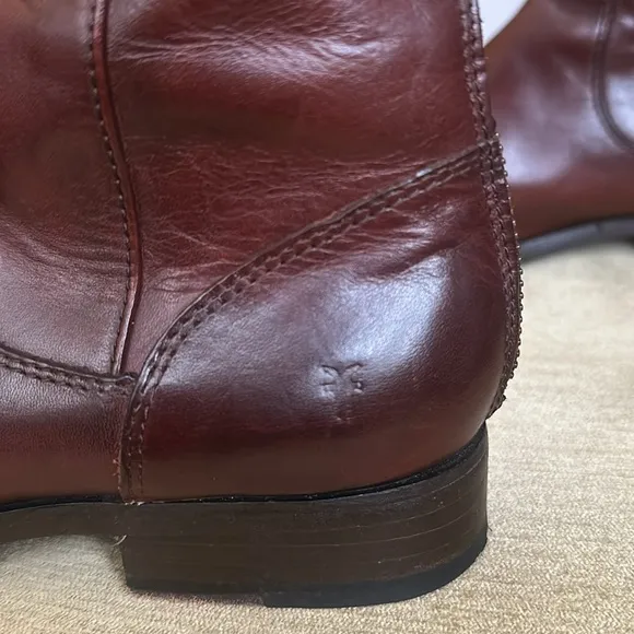 FRYE Melissa Stud Equestrian Tall  Riding Boots Boots Cognac Brown Leather