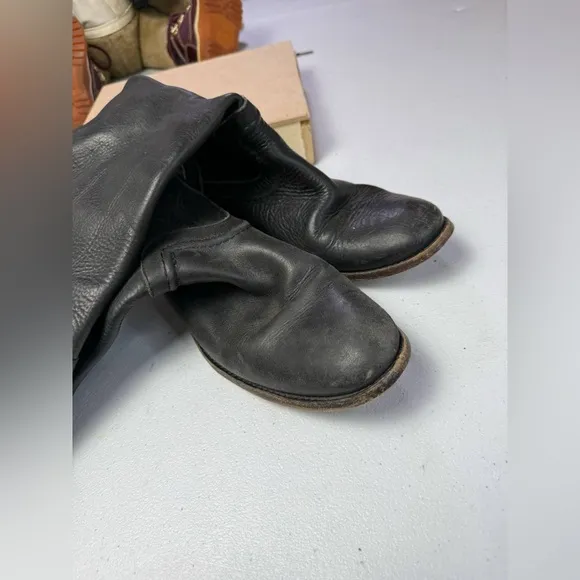 Frye Melissa Trapunto Tall Riding Boots Womens Size 7 B Black Leather Pull on
