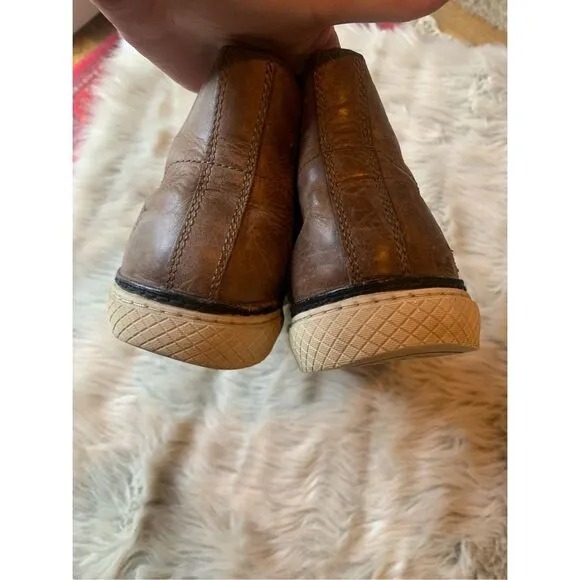 Frye Men’s Gates Chukka Shearling Boots Chocolate Size 8.5