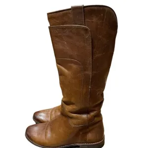 Frye Paige Women's Tall Cognac Leather Riding Boot w Layered Shaft Size 7.5 B