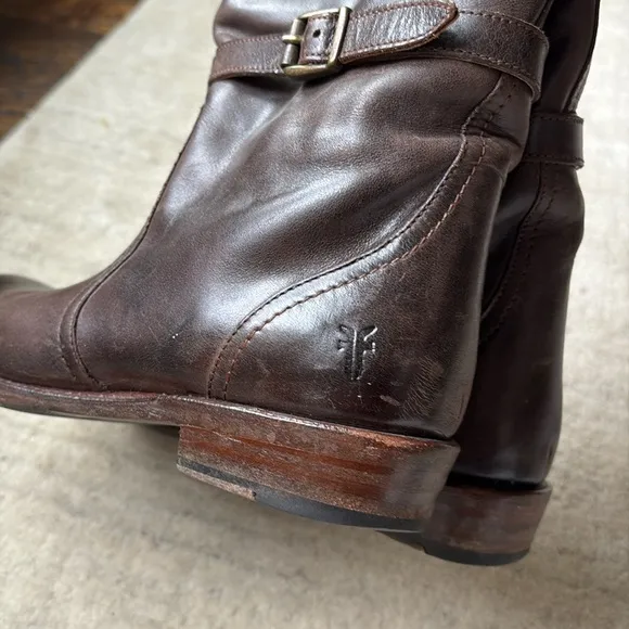 Frye Philip Tall Brown Buckle Riding Boots sz 7.5