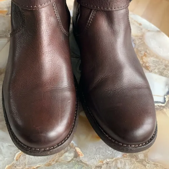 Frye Phillip Riding boot. Brown women’s size 7M Great! 76844 Treat Urself!