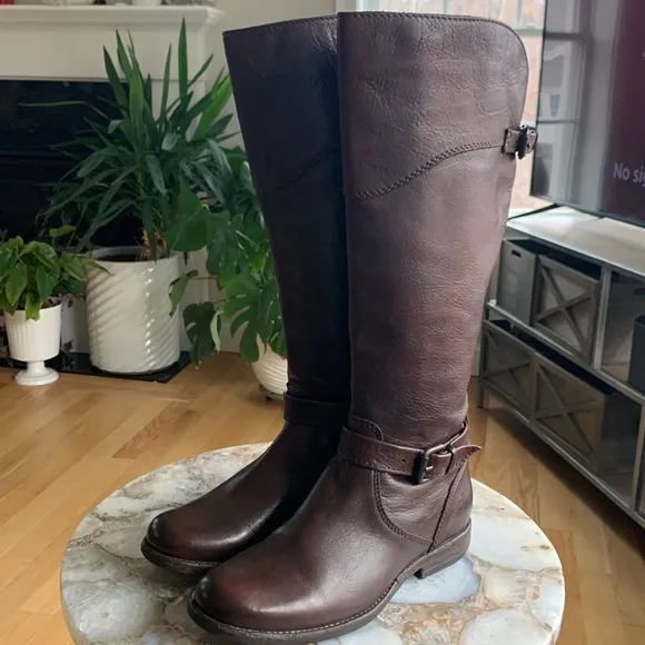 Frye Phillip Riding boot. Brown women’s size 7M Great! 76844 Treat Urself!