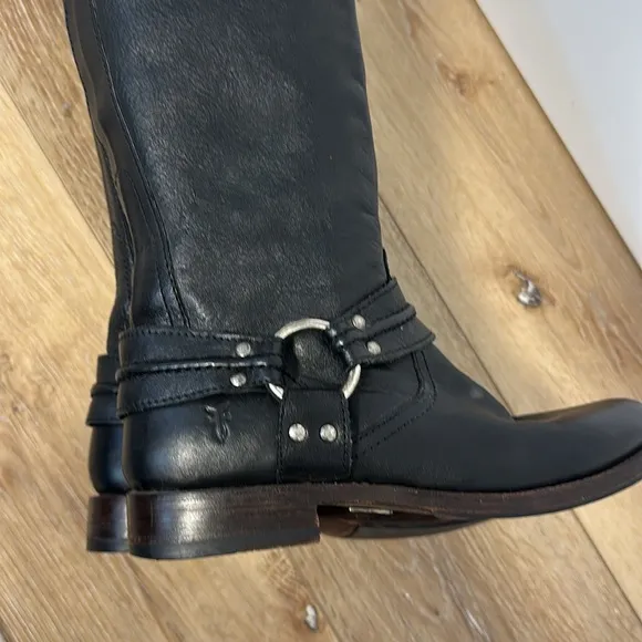 Frye Riding Boots black size 7.5