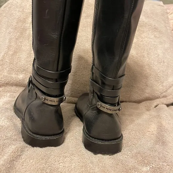 FRYE Shirley Plate Leather Riding Boots