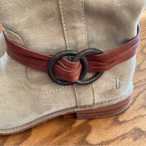 Frye Shirley Suede Leather Harness Pull-On Riding Boots, Women’s Sz 7.5