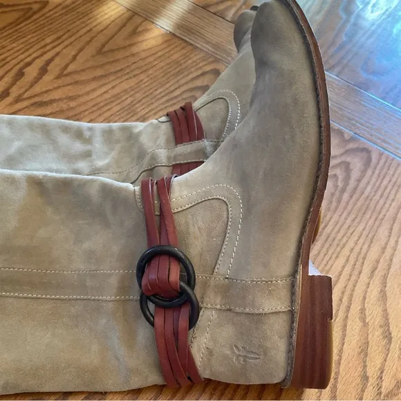 Frye Shirley Suede Leather Harness Pull-On Riding Boots, Women’s Sz 7.5
