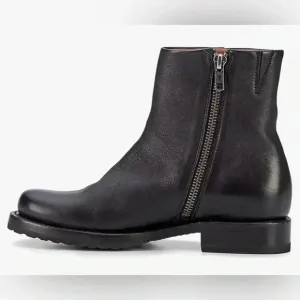 Frye Veronica Boots Black Leather Sz 6B Excellent condition