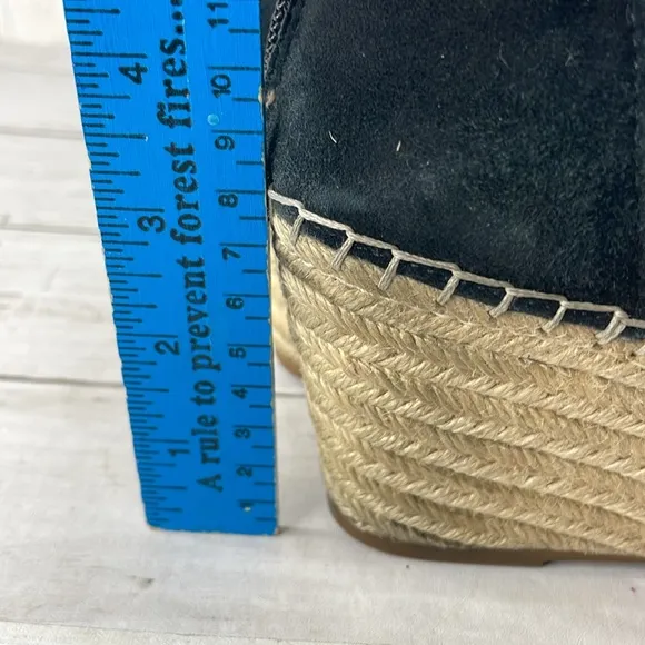 Gentle Souls by Kenneth Cole Black Charli Crisscross Espadrille Wedge Sandals