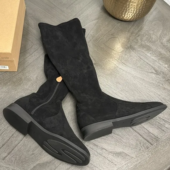 Gentle Souls by Kenneth Cole Women's Emma Stretch Boot