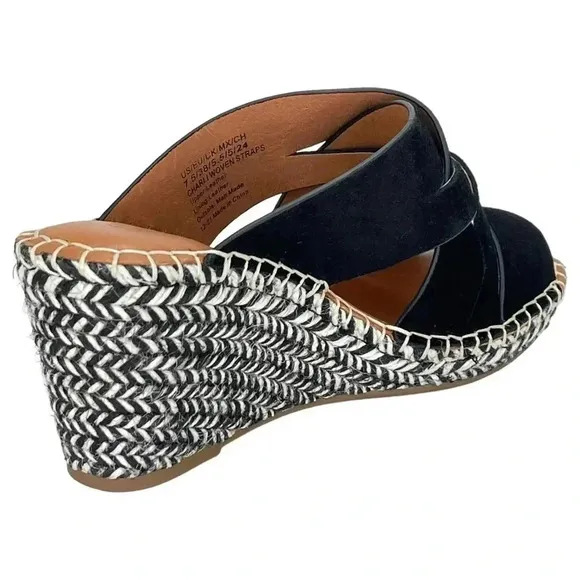 Gentle Souls Charli Strappy Leather Womens Wedge Sandals Size 7.5M NWOB