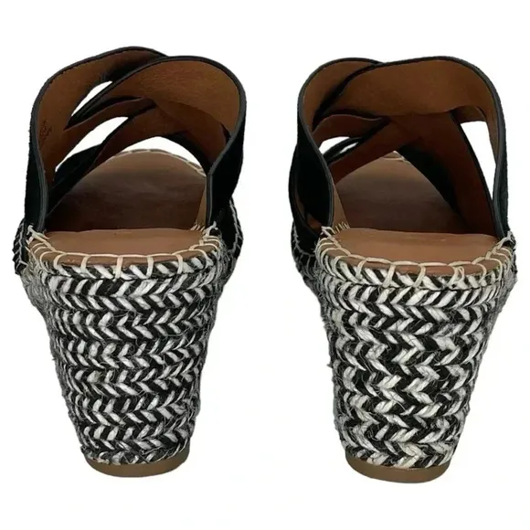 Gentle Souls Charli Strappy Leather Womens Wedge Sandals Size 9.5M NWOB