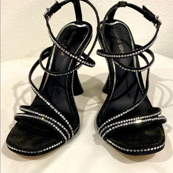 Gianni Bini Rhinestone Strappy Kitten Heel Dress Sandals |Size 6.5
