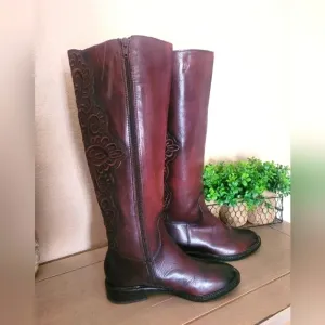 Gianni Bini Valla Embroidered Riding Boots size 5.5
