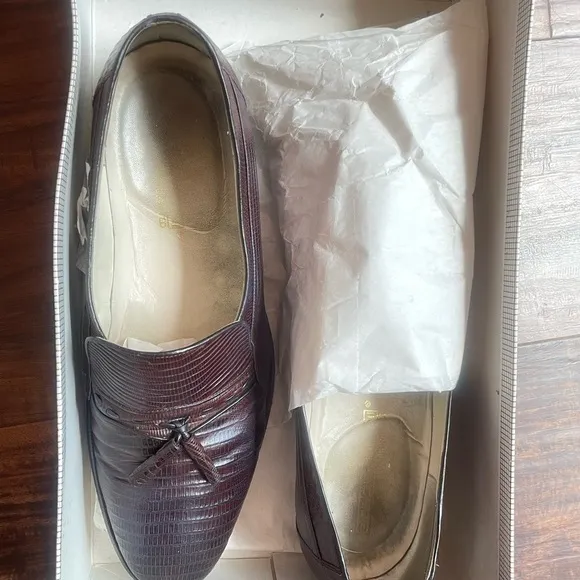 Giorgio Brutini Brown Tasseled Genuine Lizard Slip On Loafers Sz 9.5M
