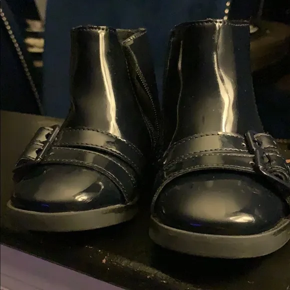 Girl casual booties