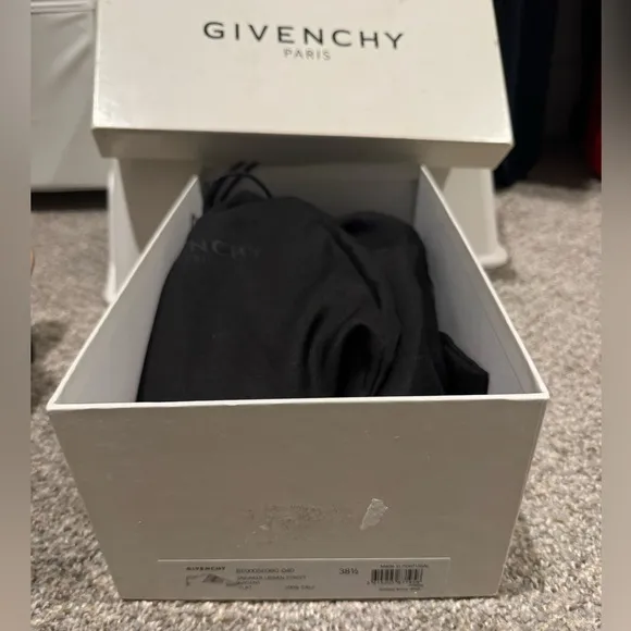 Givenchy Urban Argent White and Silver Street Sneakers- Size 38 1/2 or   U.S 8