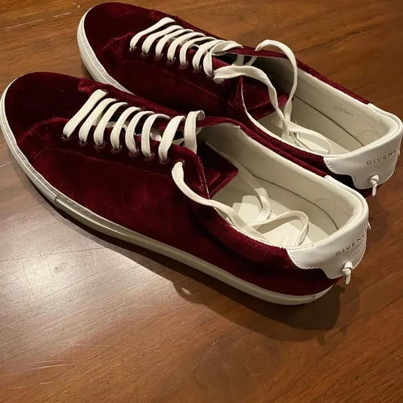 Givenchy Urban Knots Men’s Burgundy White Velvet Street Sneakers Size 11 / 44
