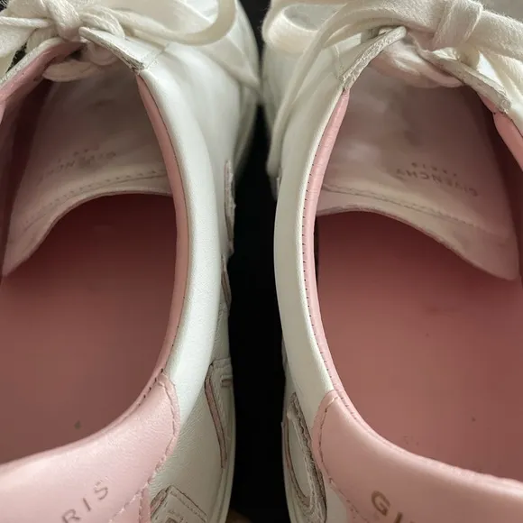 Givenchy Urban Street Logo Women's White and Pink Sneakers